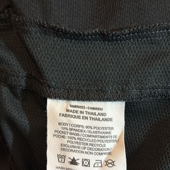 NIKE | black shorts standard fit 42 - Picture 4 of 4